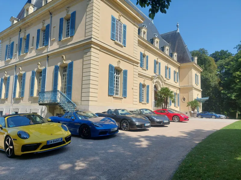 Profiter des beaux jours pour organiser une Garden Party dans le cadre verdoyant d’un château à proximité de Lyon