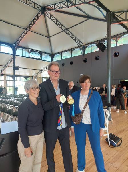 personnalité du monde sportif pour une convention au château de Rajat