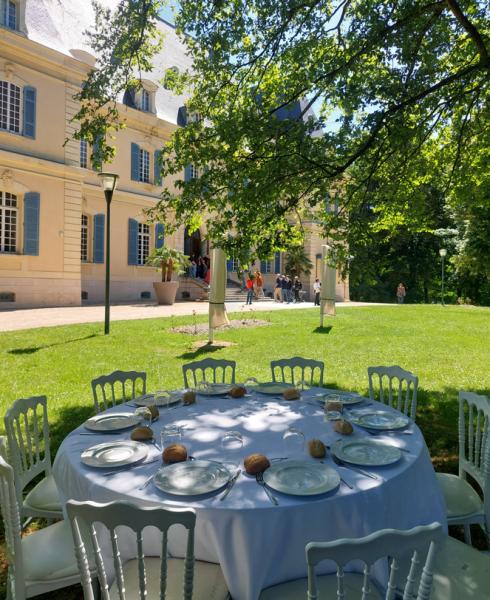 déjeuner extérieur CHATEAU DE RAJAT